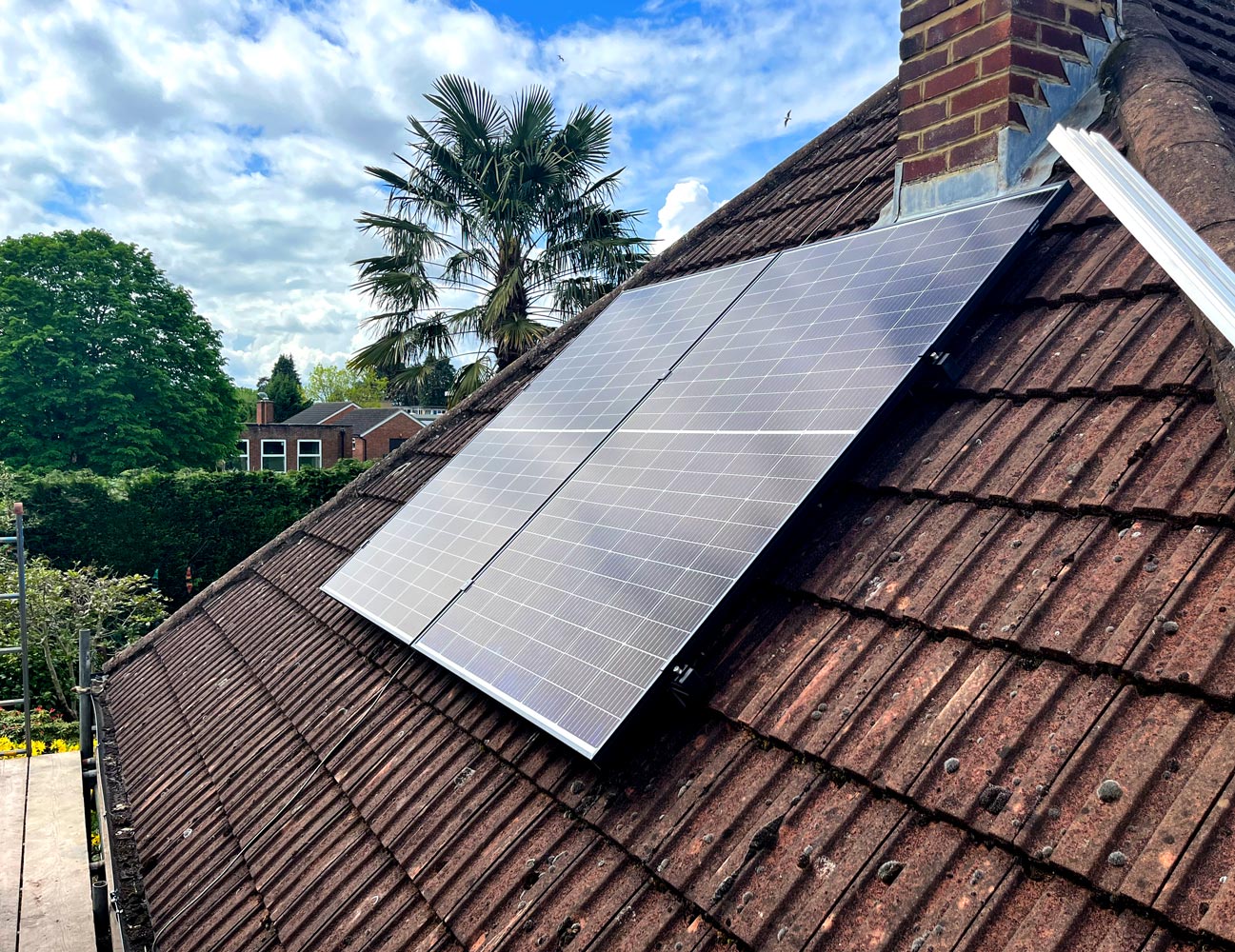 roof-panels-solar-installation-camberley-surrey